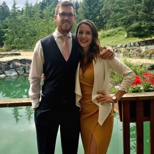 Meet your Posher, Charissa